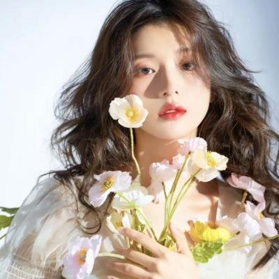 厉总，夫人说爱已迟暮